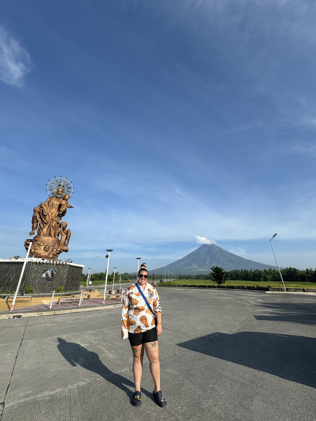 The Mighty Guardian: Exploring the Giant Statue of Nuestra Señora de Salvación in Tamaoyan